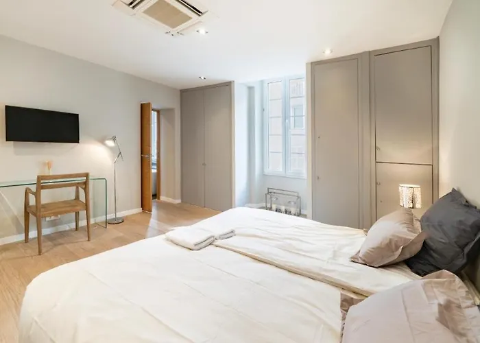 Cannes, Majestic Apartamento *